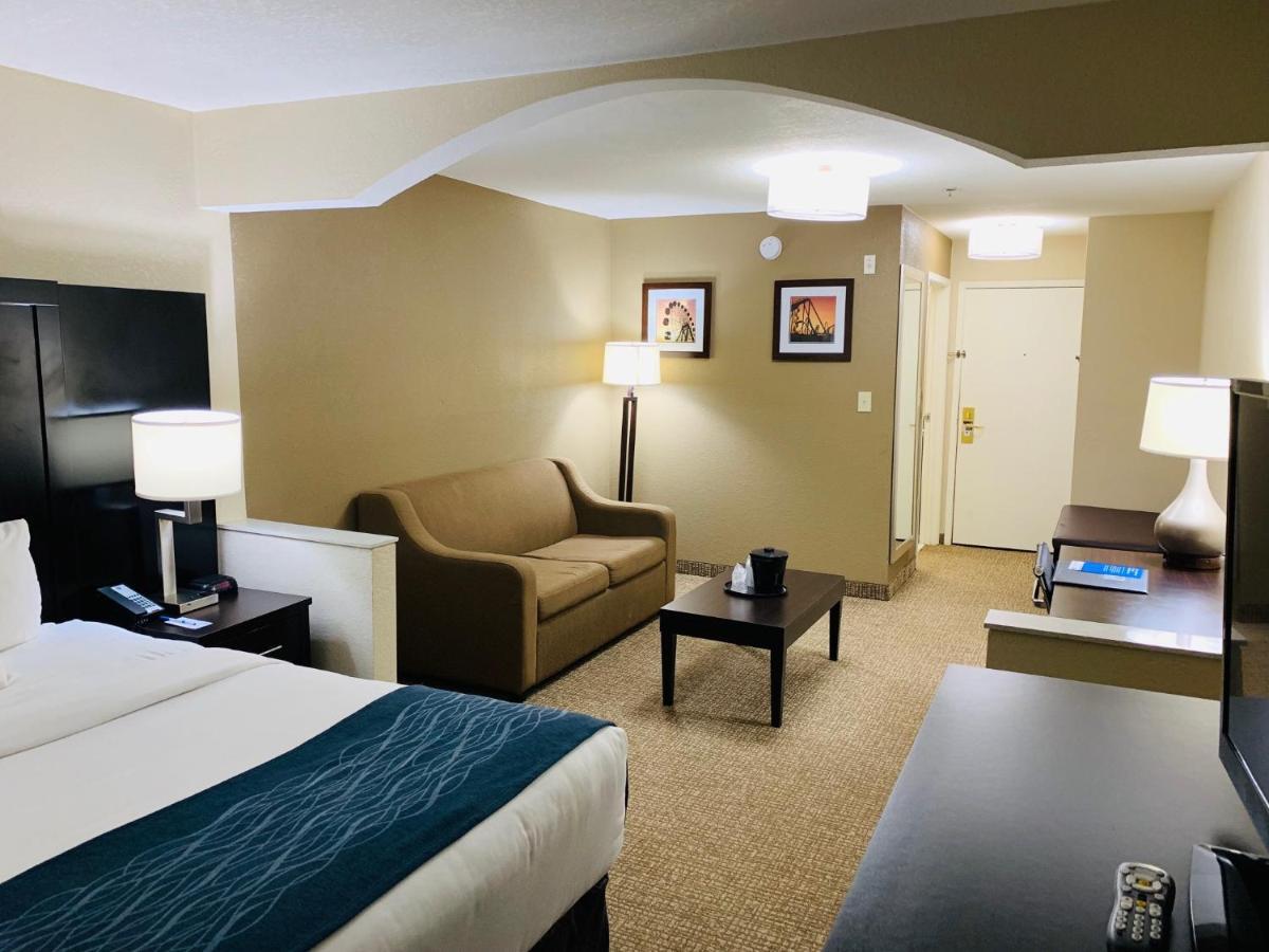 Comfort Inn & Suites Atlanta-Smyrna Exterior photo