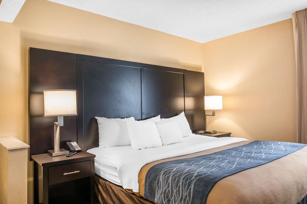 Comfort Inn & Suites Atlanta-Smyrna Exterior photo